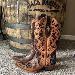 Brown Corral Vintage Two-Tone Western Leather Boots - Brown/Cognac